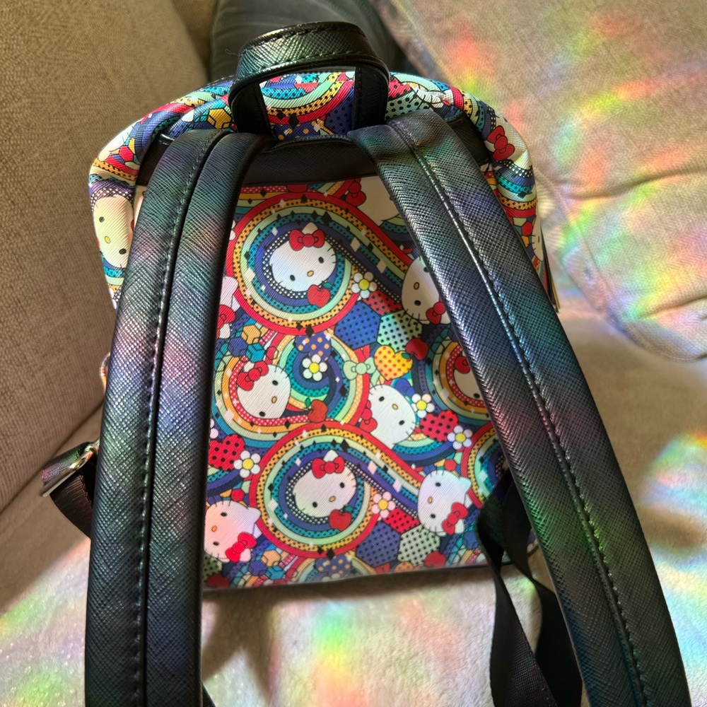 Hello Kitty x Loungefly Mini Backpack - Picture 3 of 5